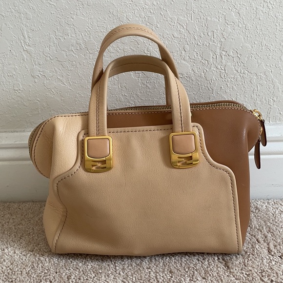 Fendi Cameleon Two Tone Bag - Picture 2 of 7